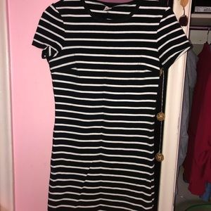 2 T-shirt striped dresses💙🖤